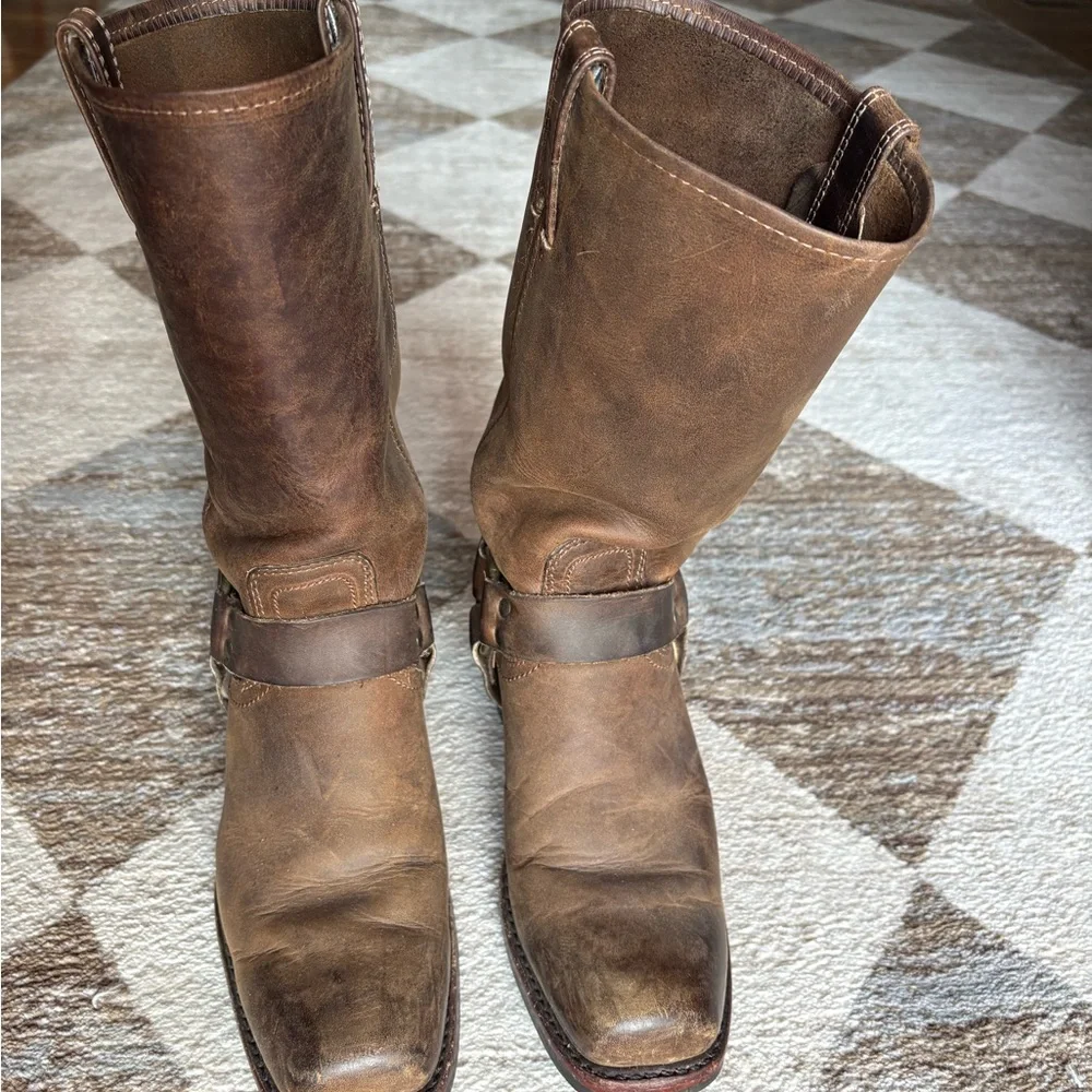 Frye Distressed Brown Leather Boots - Picture 1 of 8